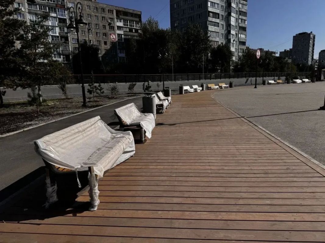 В Омске готовят к открытию обновлённую набережную Тухачёвского В Омске готовят к открытию обновлённую набережную Тухачёвского