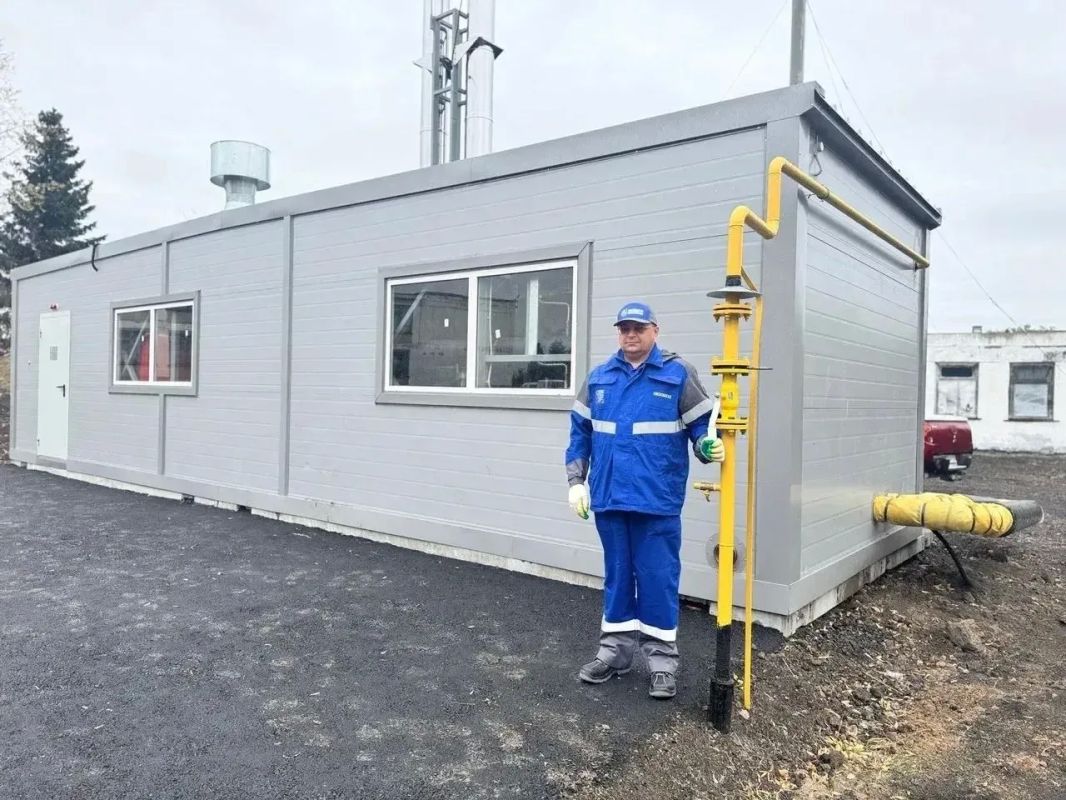 В селе Элита Москаленского района запустили современную газовую котельную В селе Элита Москаленского района запустили современную газовую котельную