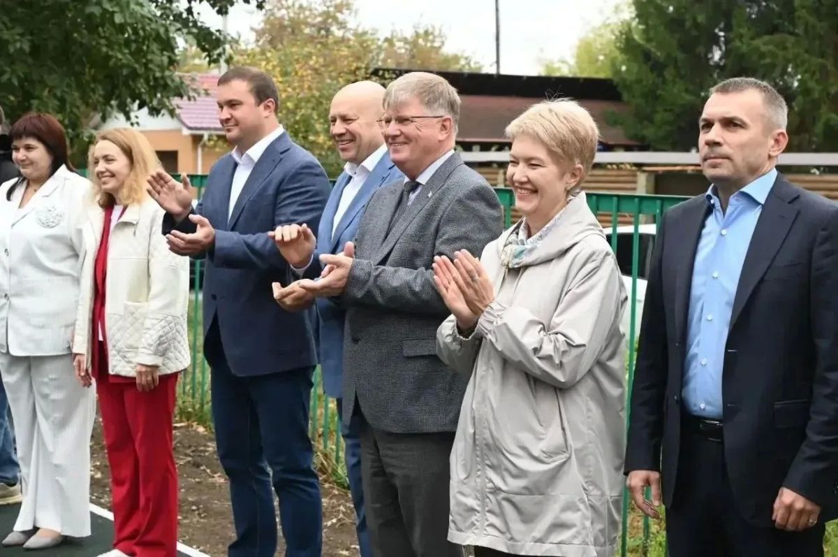 Виталий Хоценко открыл в Омске детский сад № 279 после капитального ремонта Виталий Хоценко открыл в Омске детский сад № 279 после капитального ремонта