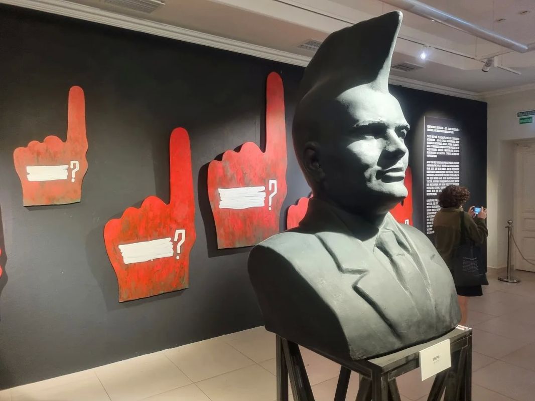 Две легенды омского арт-андеграунда – в одном музее Две легенды омского арт-андеграунда – в одном музее
