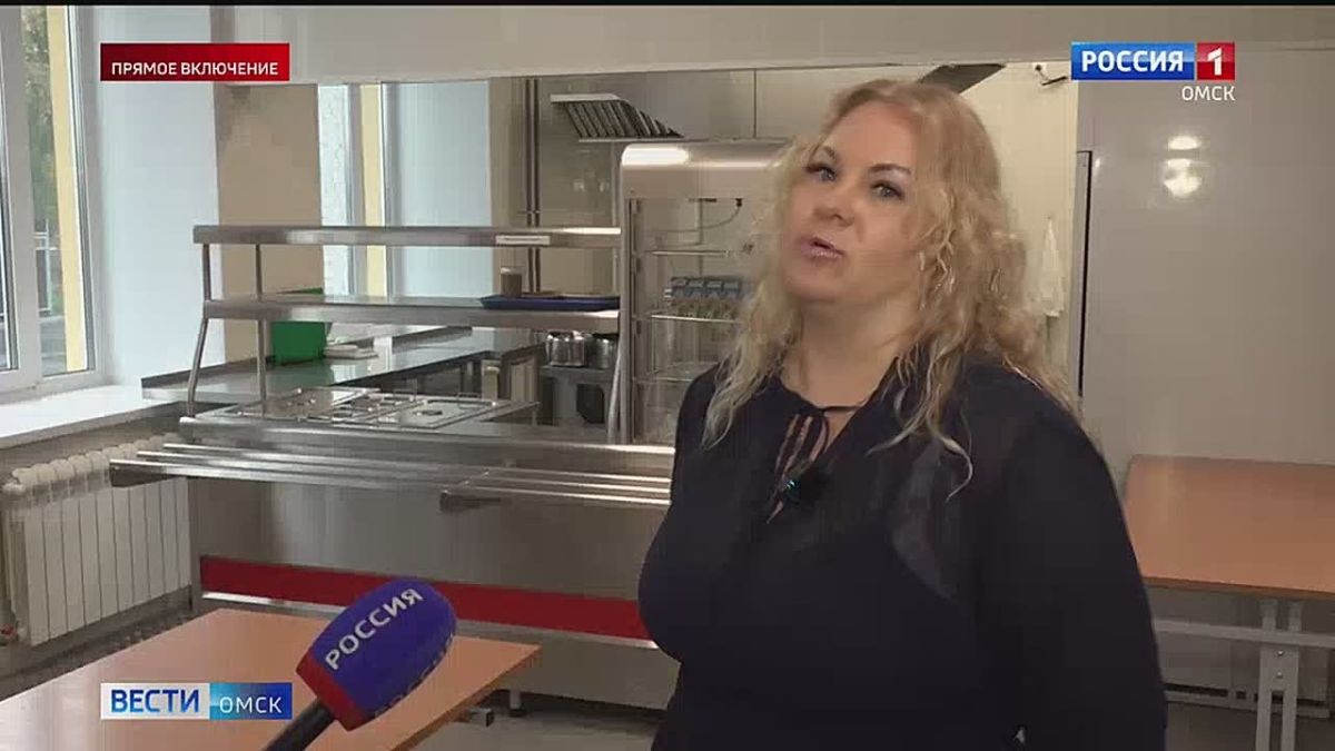 В омские школы приехала инспекция с проверкой столовых