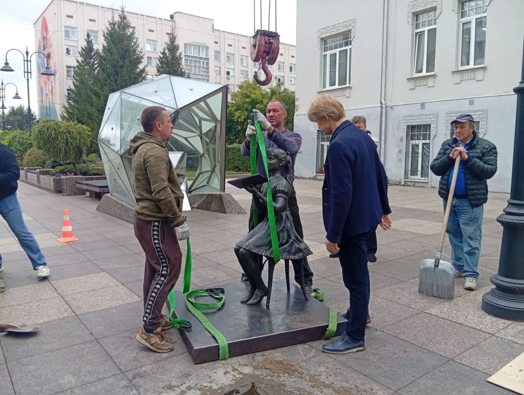 Уже завтра - 17 сентября состоится торжественное открытие скульптурной композиции "Музыка" Уже завтра - 17 сентября состоится торжественное открытие скульптурной композиции "Музыка"