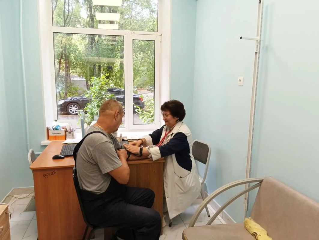 Филиал городской поликлиники № 10 возобновляет работу после капитального ремонта Филиал городской поликлиники № 10 возобновляет работу после капитального ремонта