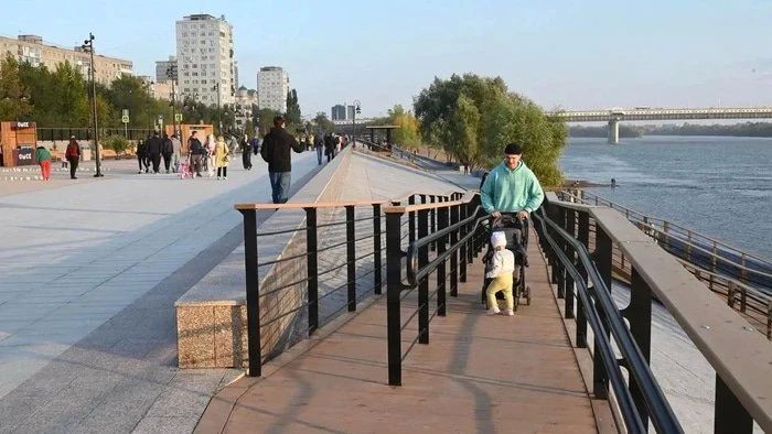 В Омске за два года обновили около 4 км набережной Иртыша В Омске за два года обновили около 4 км набережной Иртыша