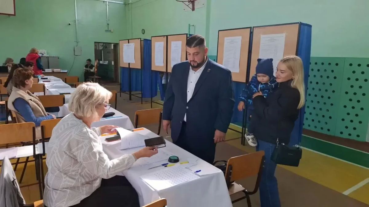 В Омской области продолжается голосование на выборах-2026 В Омской области продолжается голосование на выборах-2026