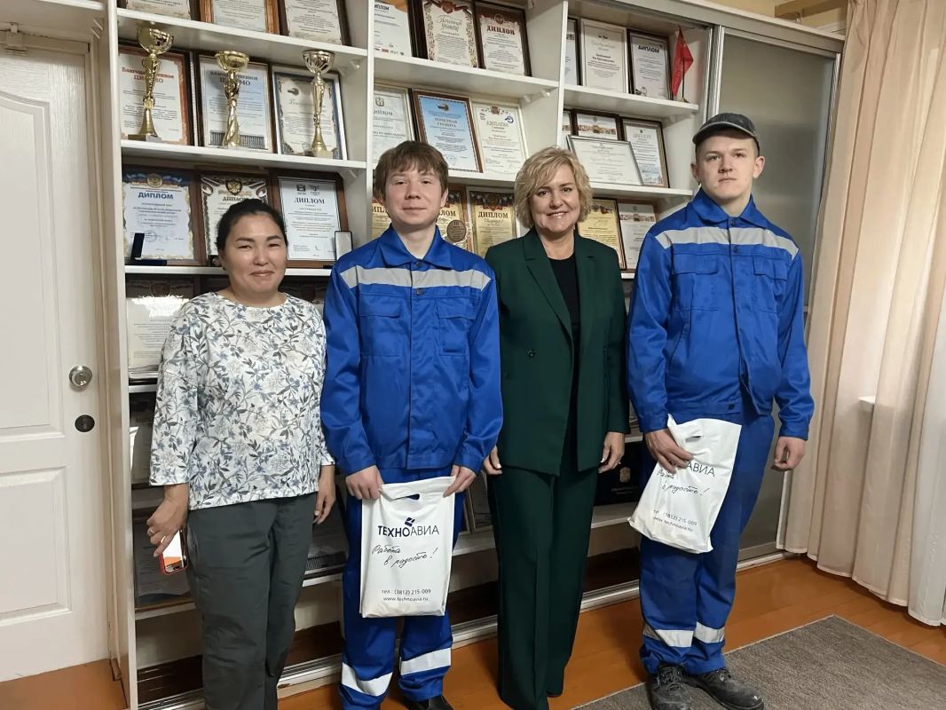 Поздравляем победителей челленджа «Использую СИЗ на рабочем месте» Поздравляем победителей челленджа «Использую СИЗ на рабочем месте»