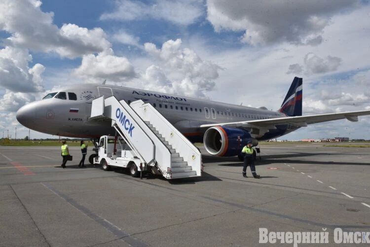 Омский аэропорт ввел временные ограничения на прием и выпуск воздушных судов