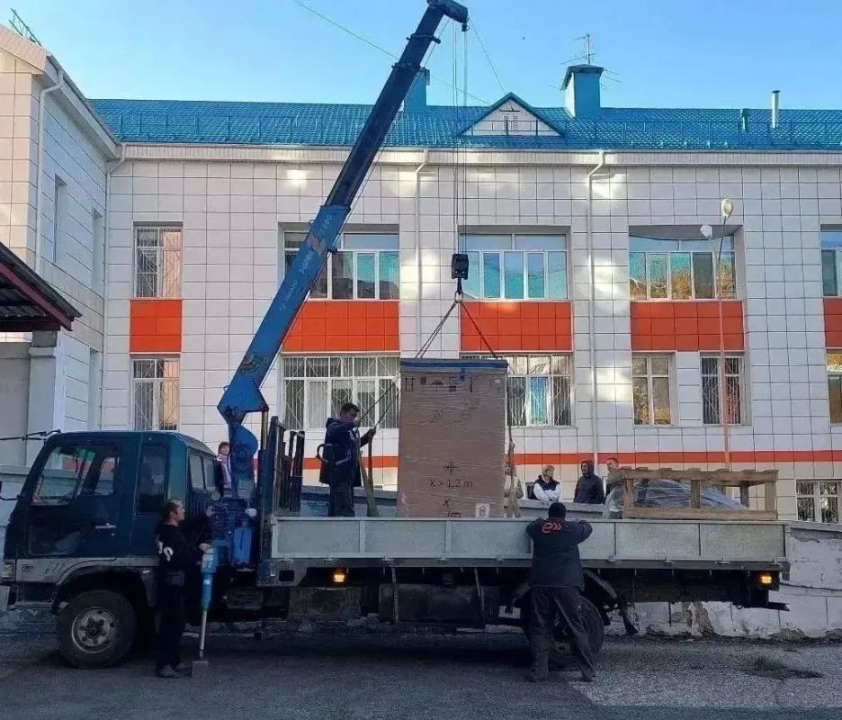 Городская детская клиническая больница №3 получила уникальное операционное оборудование