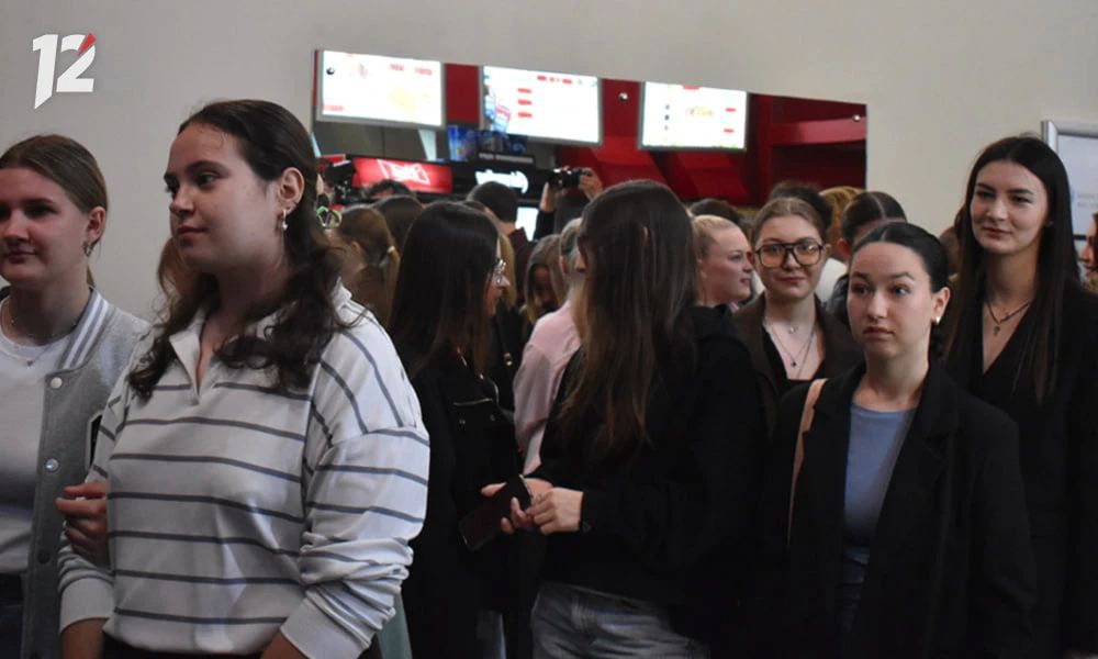 Международный фестиваль Порт_Арт в Культурной столице открылся фильмом «Волки» (18+) Михаила Кулунакова Международный фестиваль Порт_Арт в Культурной столице открылся фильмом «Волки» (18+) Михаила Кулунакова