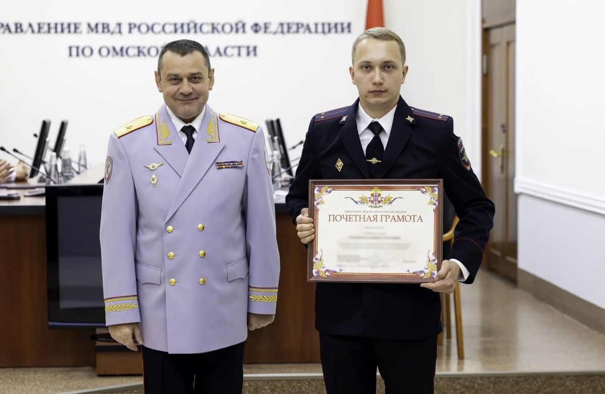 Сегодня в честь 108-й годовщины со Дня образования службы уголовного розыска в Управлении МВД России по Омской области состоялось торжественное мероприятие Сегодня в честь 108-й годовщины со Дня образования службы уголовного розыска в Управлении МВД России по Омской области состоялось торжественное мероприятие