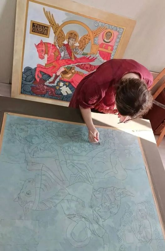 В начале ХХ века в Свято-Никольском Казачьем соборе города Омска хранилась одна из наиболее важных всероссийских и сибирских реликвий – знамя Ермака В начале ХХ века в Свято-Никольском Казачьем соборе города Омска хранилась одна из наиболее важных всероссийских и сибирских реликвий – знамя Ермака