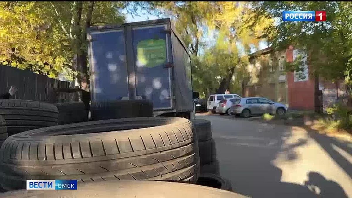 Исполнение закона обернулось помощью: омич передал шины для нужд СВО