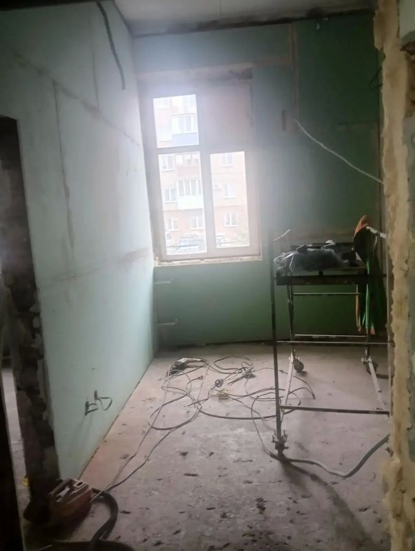 В Городской поликлинике №15 началась подготовка помещений под новый флюорограф В Городской поликлинике №15 началась подготовка помещений под новый флюорограф