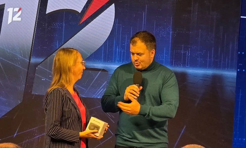 Телевизор уехал в Тевриз! Победители осеннего технопада получили свои призы! Телевизор уехал в Тевриз! Победители осеннего технопада получили свои призы!
