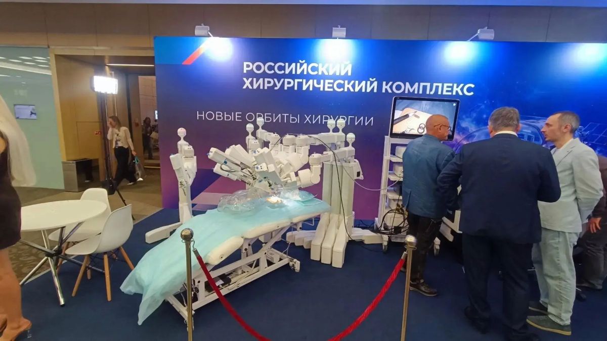 Хирургию приравняли к космосу: в Москве на Съезде хирургов представили уникальное оборудование Хирургию приравняли к космосу: в Москве на Съезде хирургов представили уникальное оборудование