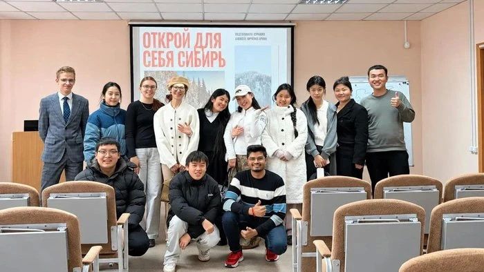 ОмГУ открыл клуб русского языка и культуры для иностранных студентов ОмГУ открыл клуб русского языка и культуры для иностранных студентов