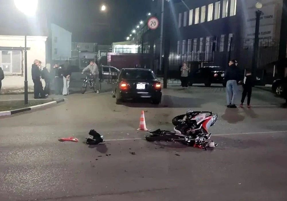 В Омской области возбуждено уголовное дело в отношении мужчины, доверившего подростку управление питбайком