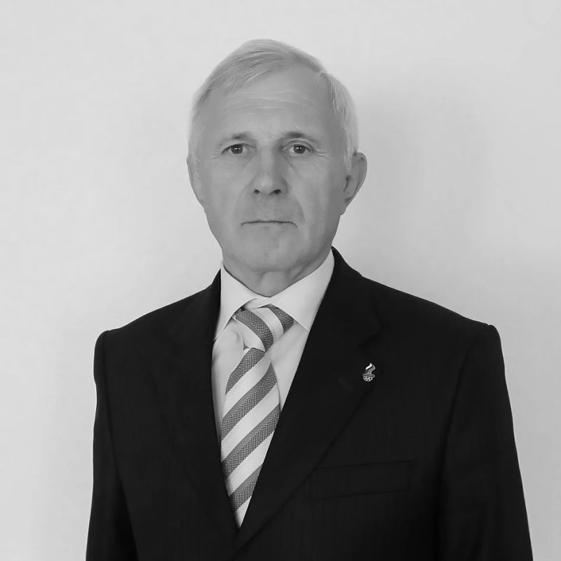 Ушел из жизни член президиума Совета ветеранов омского спорта и руководитель Саргатского совета ветеранов спорта, полковник, ветеран войны в Афганистане, лауреат спортивной премии Губернатора Омской области «Доблесть-2009»...