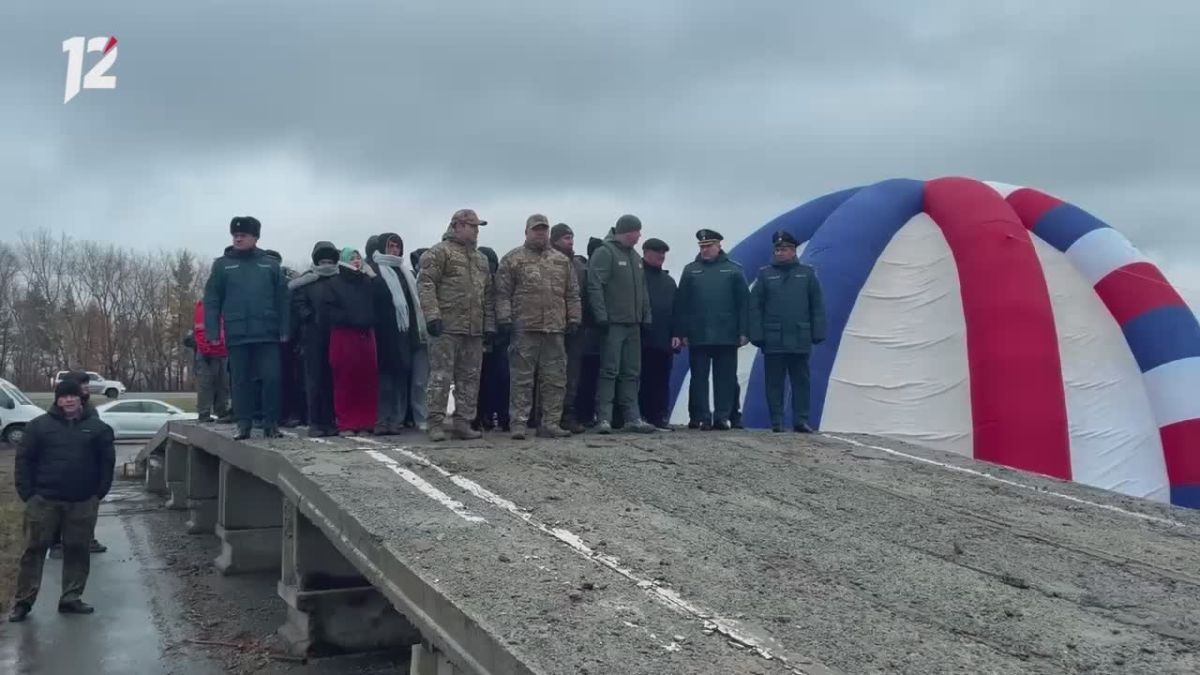 Вертолёты в небе и дым на границе: пожарные России и Казахстана развернули масштабные тактические учения