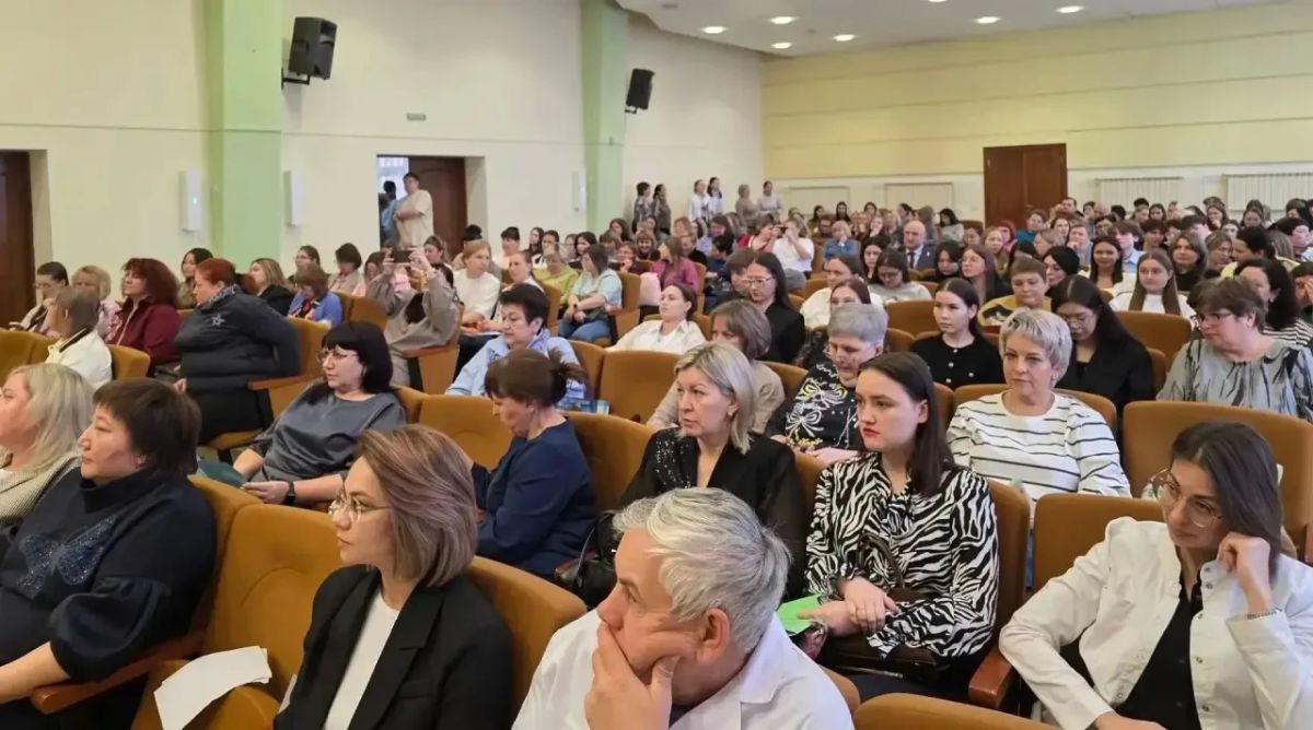 В Омске проходит конференция по особенностям оказания медицинской помощи онкологическим пациентам