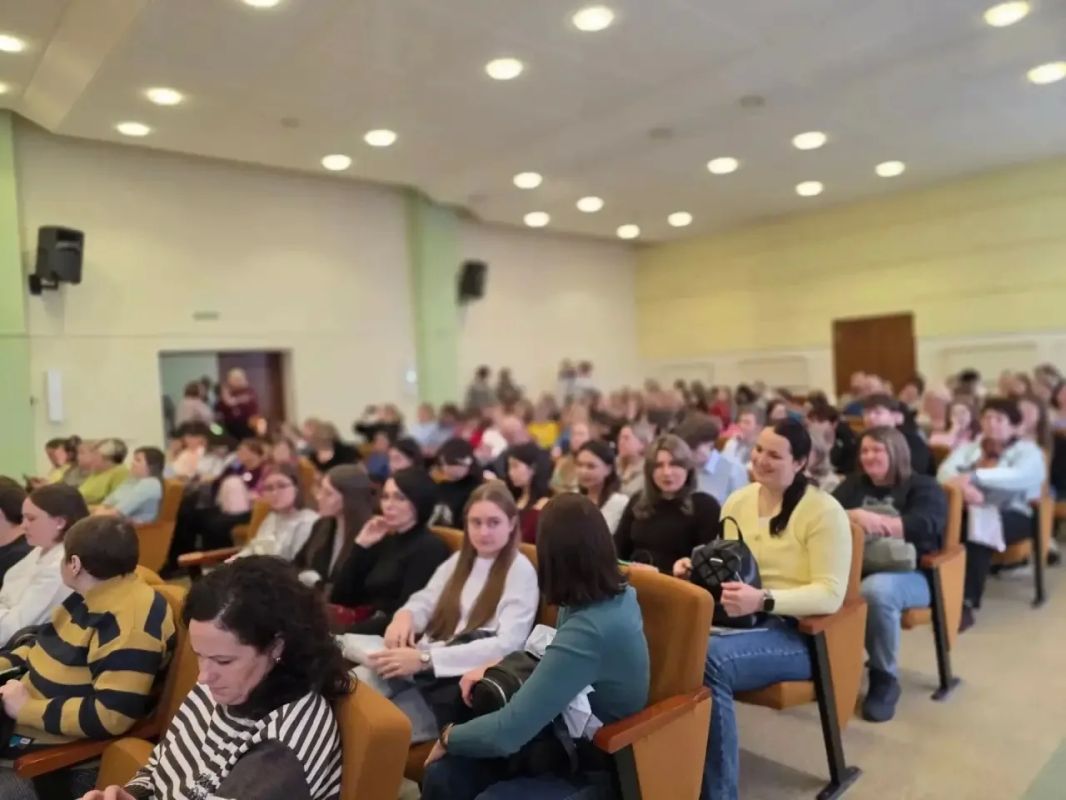 В Омске проходит конференция по особенностям оказания медицинской помощи онкологическим пациентам В Омске проходит конференция по особенностям оказания медицинской помощи онкологическим пациентам