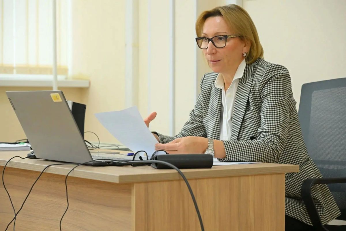 ОТ ЦИФР К РЕШЕНИЯМ: УПРАВЛЕНЦЫ РЕГИОНА ОСВАИВАЮТ ДЕМОГРАФИЧЕСКУЮ ПОЛИТИКУ В НОВОМ КУРСЕ МИНТРУДА И ОМГУ ОТ ЦИФР К РЕШЕНИЯМ: УПРАВЛЕНЦЫ РЕГИОНА ОСВАИВАЮТ ДЕМОГРАФИЧЕСКУЮ ПОЛИТИКУ В НОВОМ КУРСЕ МИНТРУДА И ОМГУ