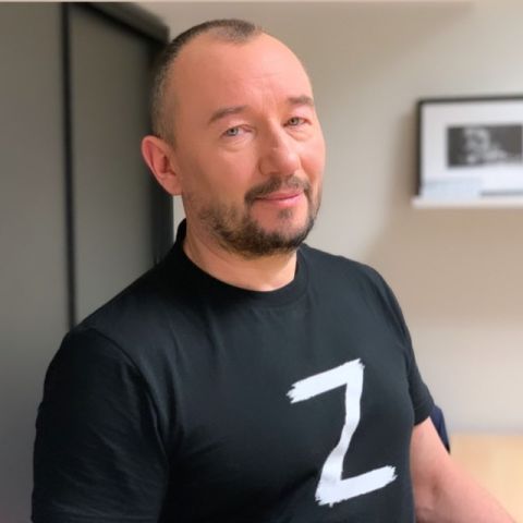 Артём Шейнин: Губернатор Омской области Виталий Хоценко сообщает об атаке вражеских БПЛА на северный промузел, которую продолжает отбивать ПВО Минобороны