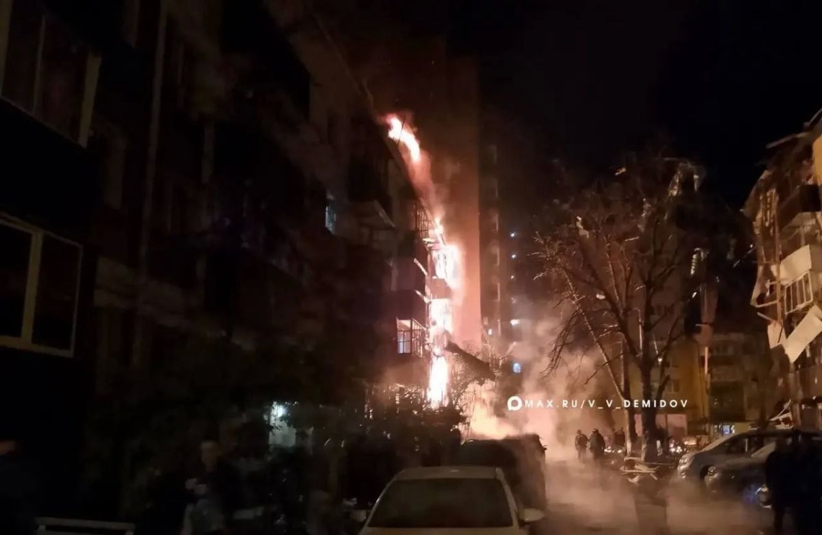 Александр Коц: Страшная ночь в Белгороде. Зеленский убивает спящих людей