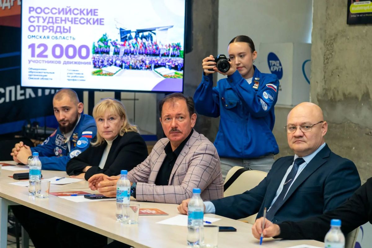 Сделаны первые шаги по вовлечению бойцов студенческих отрядов на строительство социальных объектов и жилья Сделаны первые шаги по вовлечению бойцов студенческих отрядов на строительство социальных объектов и жилья