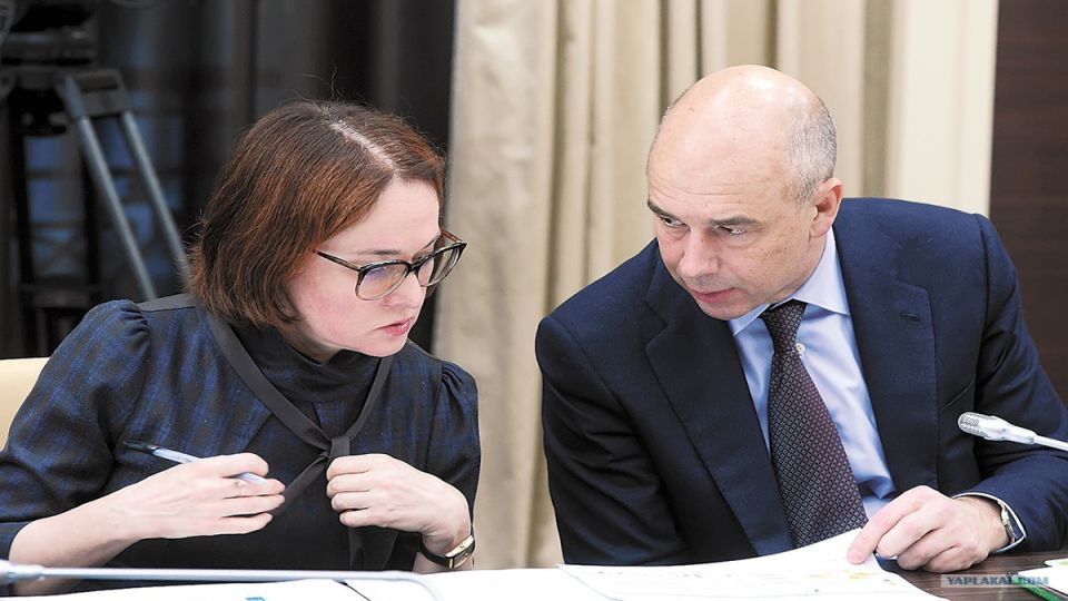 Накопления под угрозой: налоговые изменения неожиданно бьют по вкладчикам