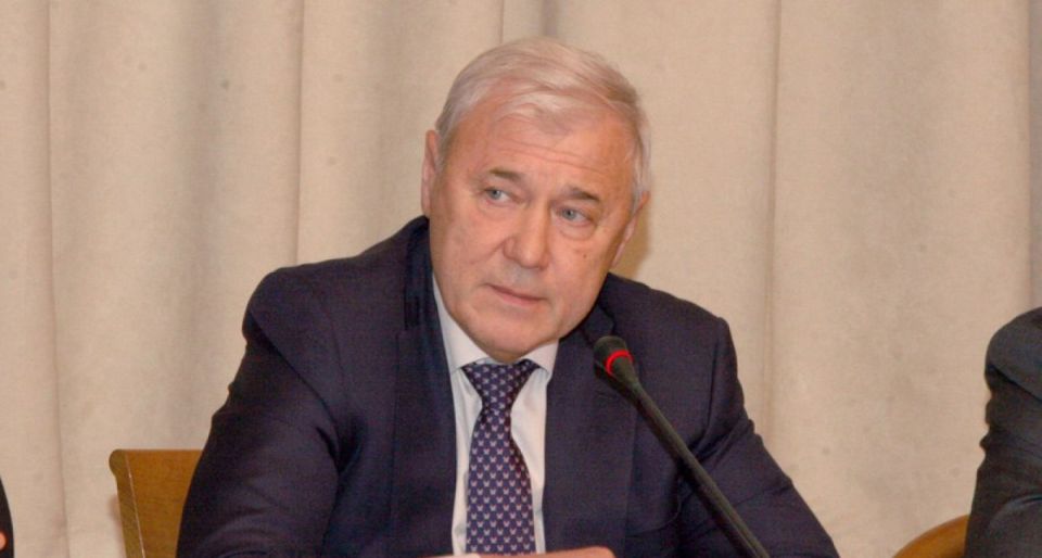 Аксаков предлагает облегчить гражданам доступ к своим деньгам